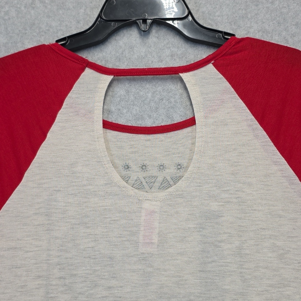 No Boundaries love long sleeve tshirt with keyhole back size L (11-13) - Picture 5 of 11